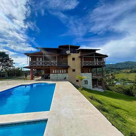 Villas Las Neblinas กอนสตันซา ภายนอก รูปภาพ